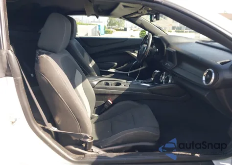 2019 Chevrolet Camaro 1Lt z USA, uszkodzony, nr VIN 1G1FB3DS7K0120438